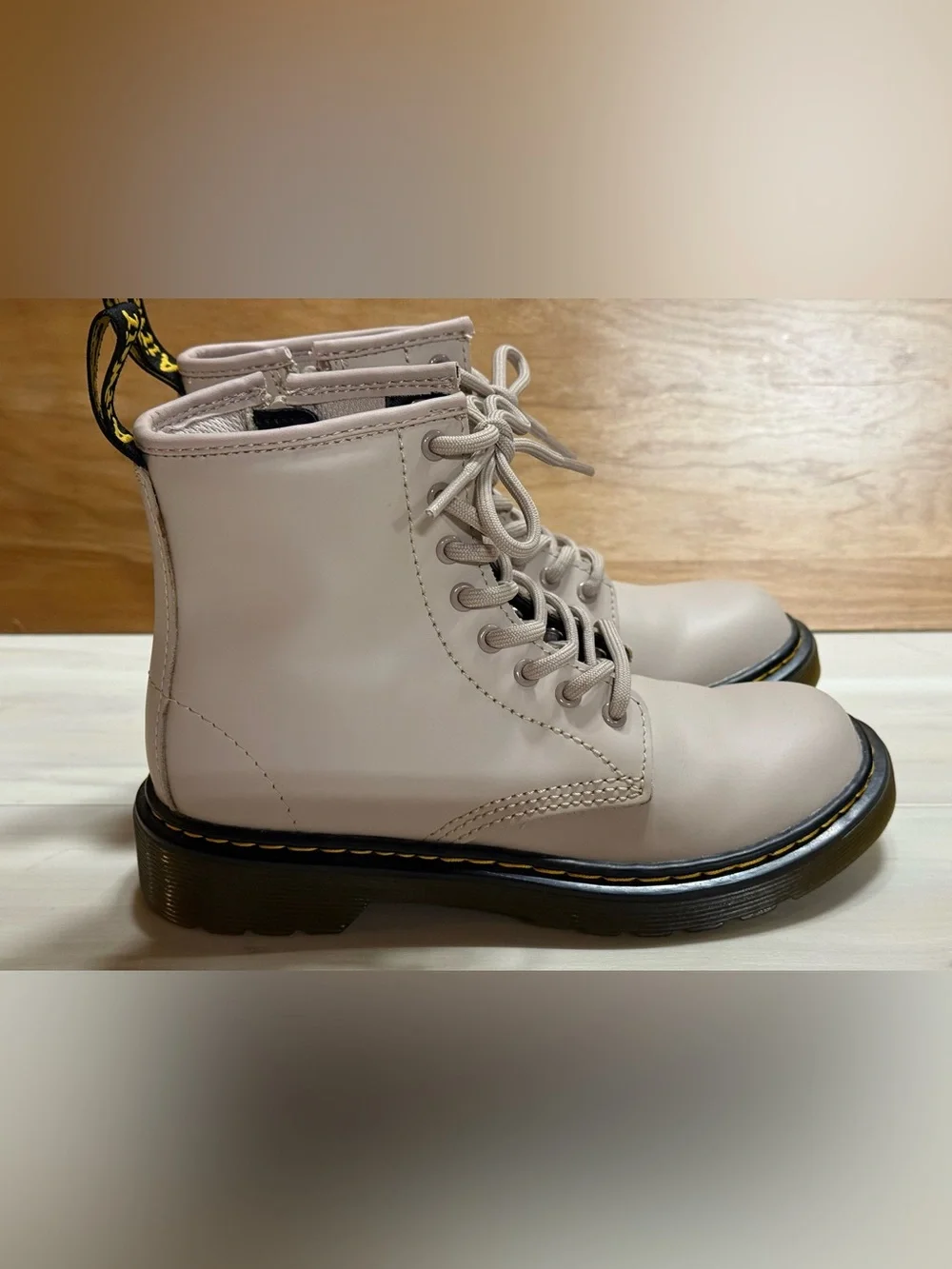 Dr. Martens kids taupe 1480 8 lace up boots